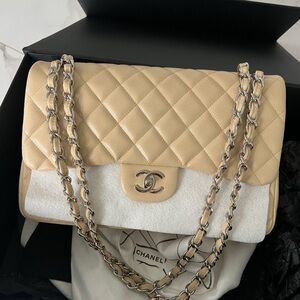Chanel Beige and White Quilted Shoulder Bag